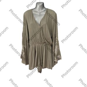 LOVESTITCH Woman Wrapped Around Long Bell Sleeve Embroided Green Romper Size L